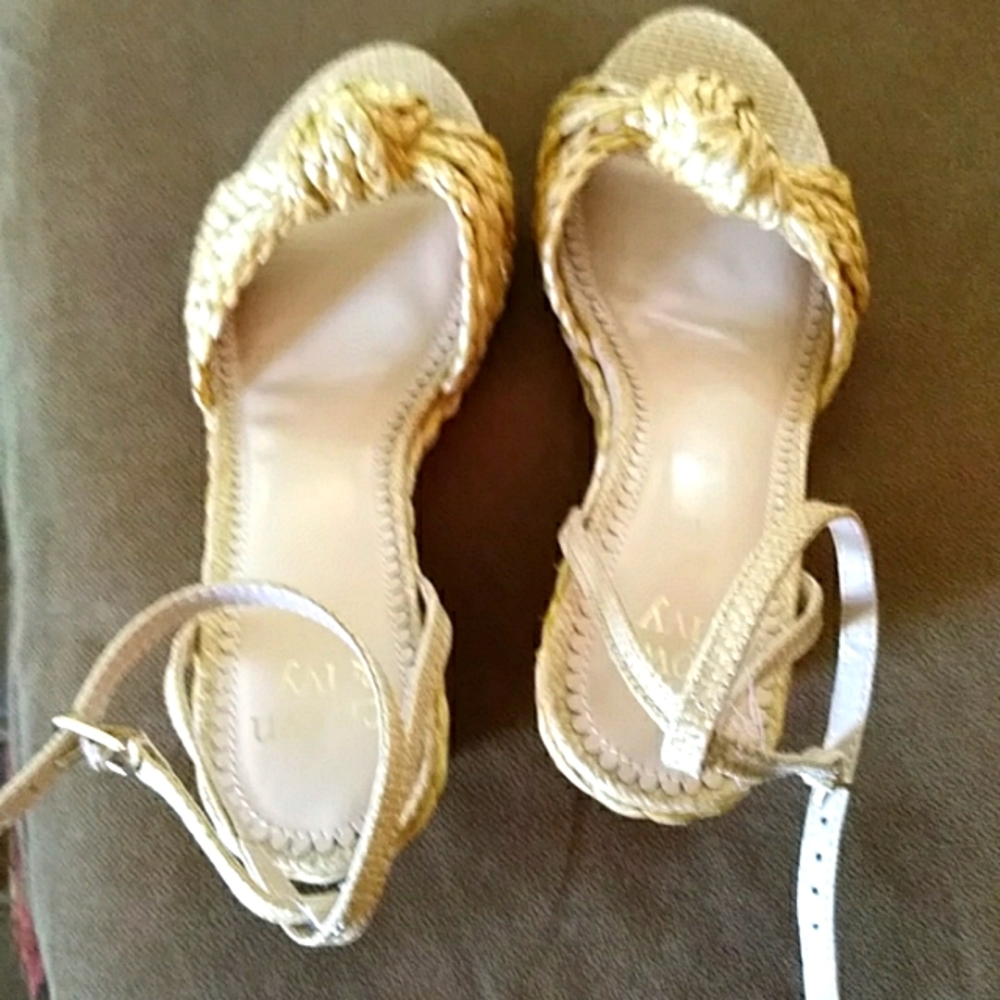 Crown & Ivy wedges with strap. Size 7.5 medium